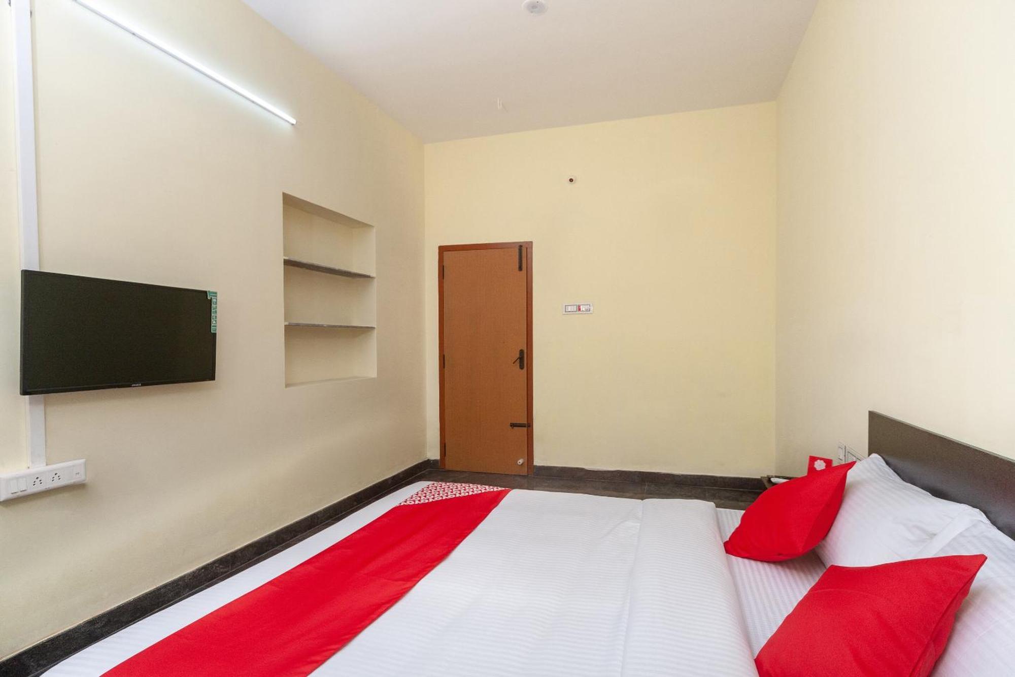 Hotel O Passion Paradise Singānallūr Екстериор снимка