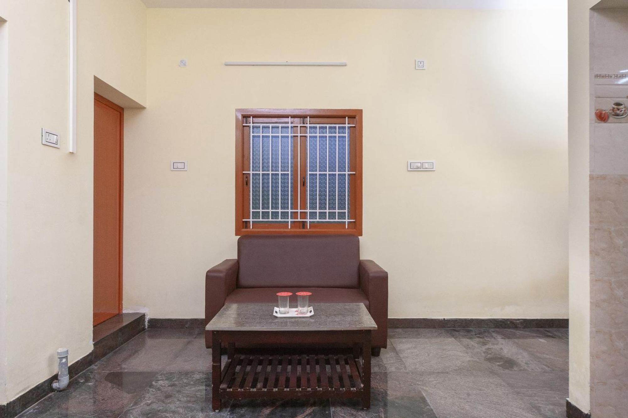 Hotel O Passion Paradise Singānallūr Екстериор снимка